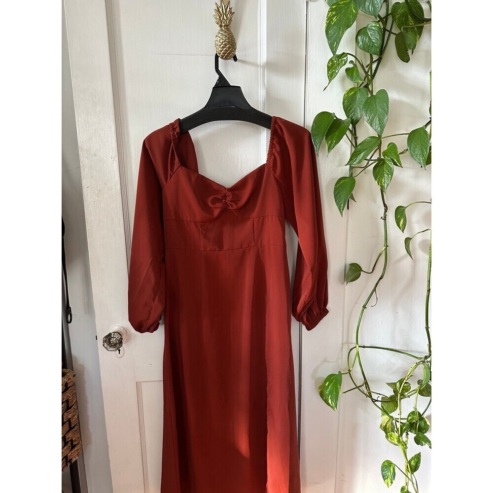Women’s size medium Maroon maxi dress
